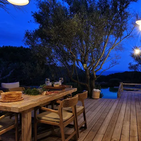 Domaine Les Oliviers De Palombaggia * פורטו-וישיו