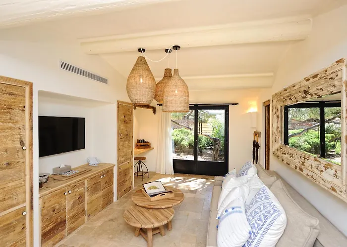 Domaine Les Oliviers De Palombaggia Vila *